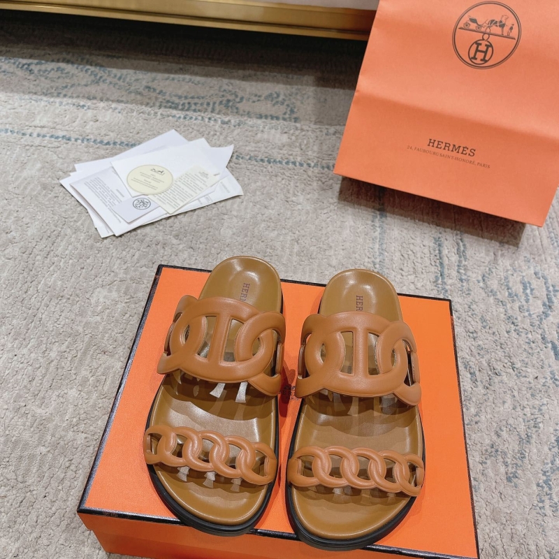 H**mes slippers